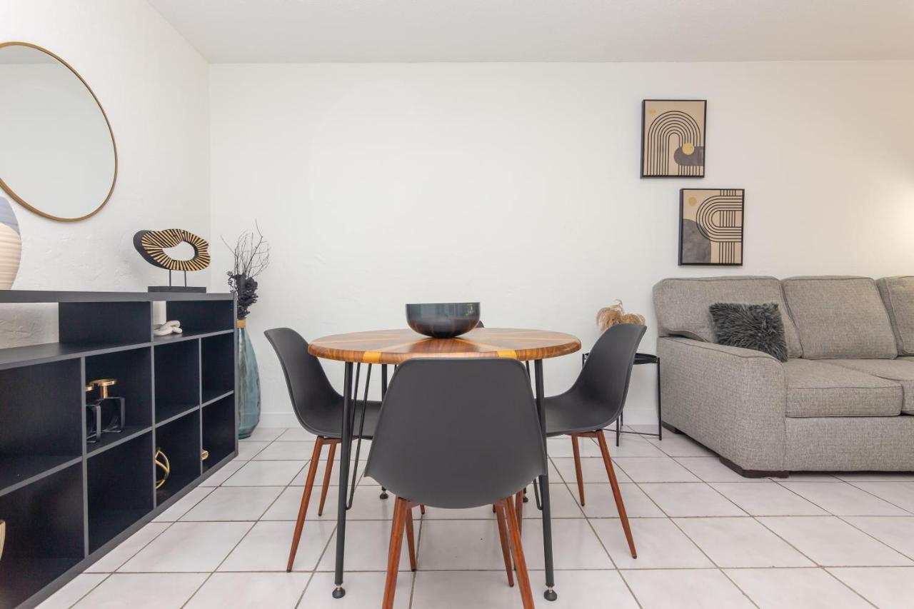 One Bedroom Apartment - With Parking & Balcony - Heart Of Wynwood ميامي المظهر الخارجي الصورة