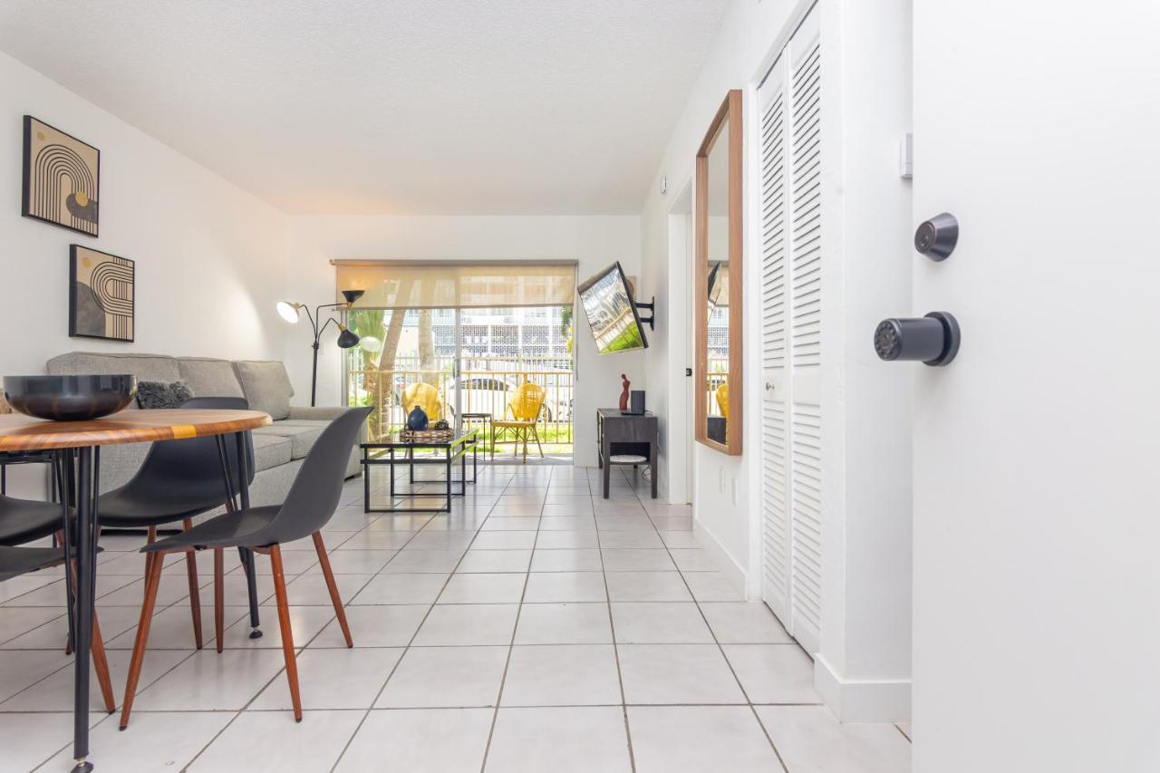 One Bedroom Apartment - With Parking & Balcony - Heart Of Wynwood ميامي المظهر الخارجي الصورة