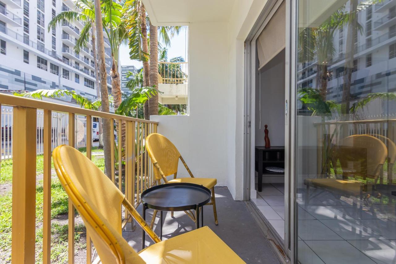 One Bedroom Apartment - With Parking & Balcony - Heart Of Wynwood ميامي المظهر الخارجي الصورة